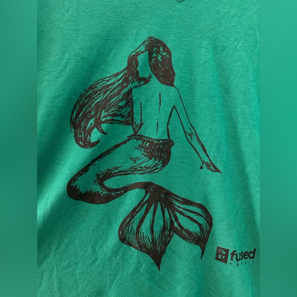 Mermaid Dreams in Green! Womens XL